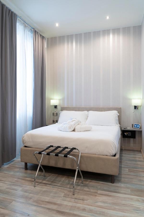 Varese Suites Екстериор снимка
